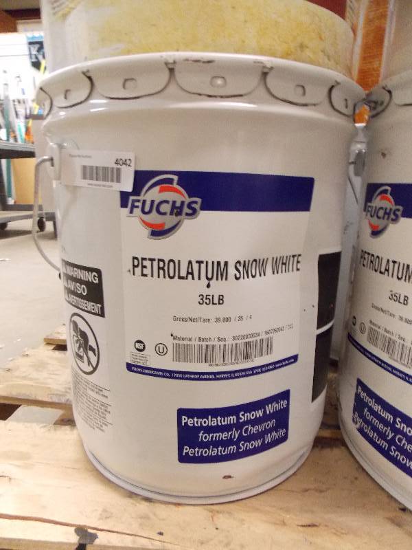 PETROLATUM-FUCHS SNOW WHITE
(5GAL)#800357311